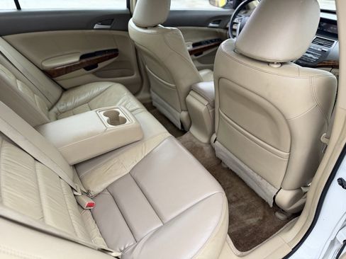 Used 2009 Honda Accord EX-L image 9
