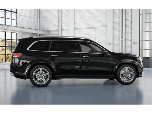 New 2025 Mercedes-Benz GLS 450 4MATIC image 17