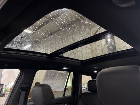 Used 2024 Cadillac XT6 Sport w/ LPO, Floor Liner Package AWD/4WD image 26