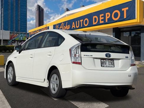 Used 2011 Toyota Prius Three FWD image 3
