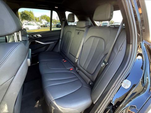 Used 2020 BMW X5 xDrive40i w/ Premium Package image 29