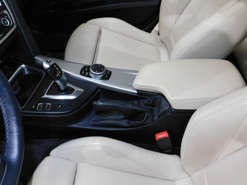 Used 2015 BMW 328i xDrive Wagon AWD/4WD image 29