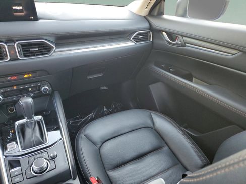 Used 2023 MAZDA CX-5 AWD 2.5 S w/ Premium Package image 12