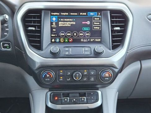 Used 2021 GMC Acadia SLT image 22