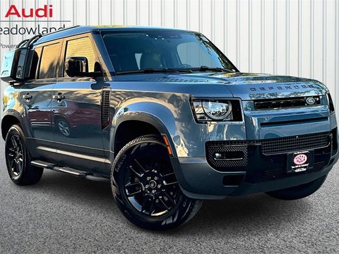 Used 2023 Land Rover Defender 110 S image 3