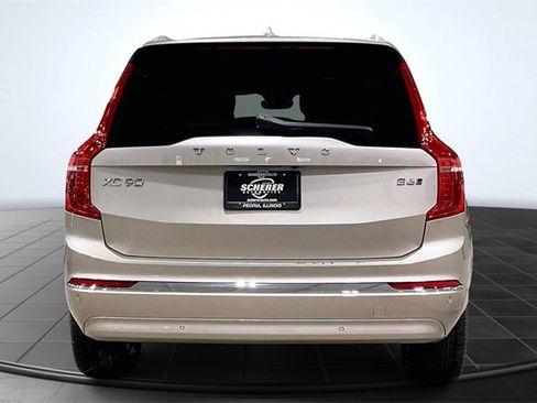 Certified 2024 Volvo XC90 B6 Ultimate image 5