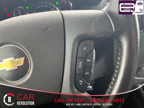 Used 2023 Chevrolet Express 3500 w/ Driver Convenience Package RWD image 12