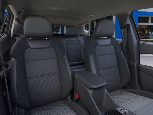 New 2026 Chevrolet Trax LT w/ Driver Confidence Package FWD image 16