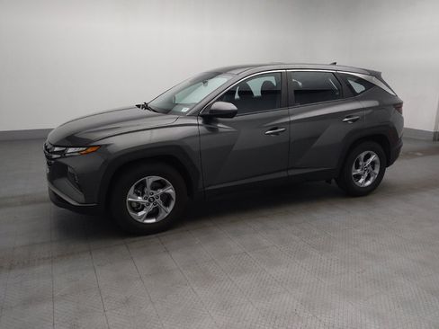 Used 2023 Hyundai Tucson SE FWD image 2
