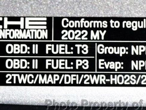 Used 2022 Porsche 911 Carrera image 45