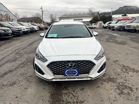 Used 2018 Hyundai Sonata SEL w/ Tech Package 04 image 10
