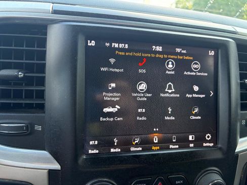Used 2018 RAM 2500 SLT AWD/4WD image 33