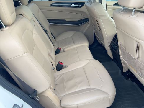 Used 2019 Mercedes-Benz GLS 550 4MATIC w/ Driver Assistance Package image 28