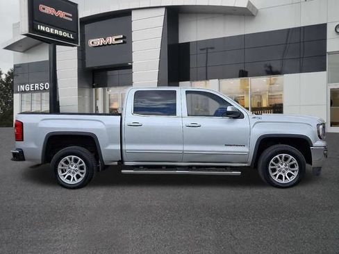 Used 2017 GMC Sierra 1500 SLE w/ SLE Value Package AWD/4WD image 27