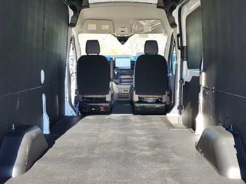 New 2026 Ford Transit 250 148 Medium Roof w/ Load Area Protection Package image 28