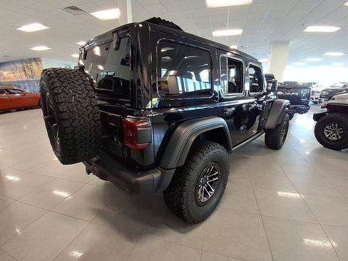 Used 2026 Jeep Wrangler Unlimited Rubicon 392 w/ Quick Order Package 27X Moab AWD/4WD image 8