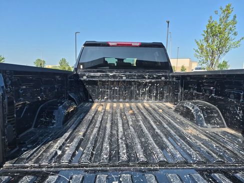 Used 2025 Chevrolet Silverado 2500 LT w/ Convenience Package AWD/4WD image 22