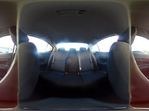 Used 2025 Nissan Versa SV image 41