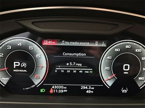 Used 2021 Audi A8 L 3.0T w/ Executive Plus Package image 23