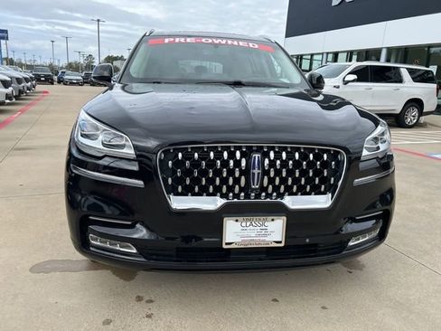 Used 2023 Lincoln Aviator Grand Touring w/ Equipment Group 301A image 2