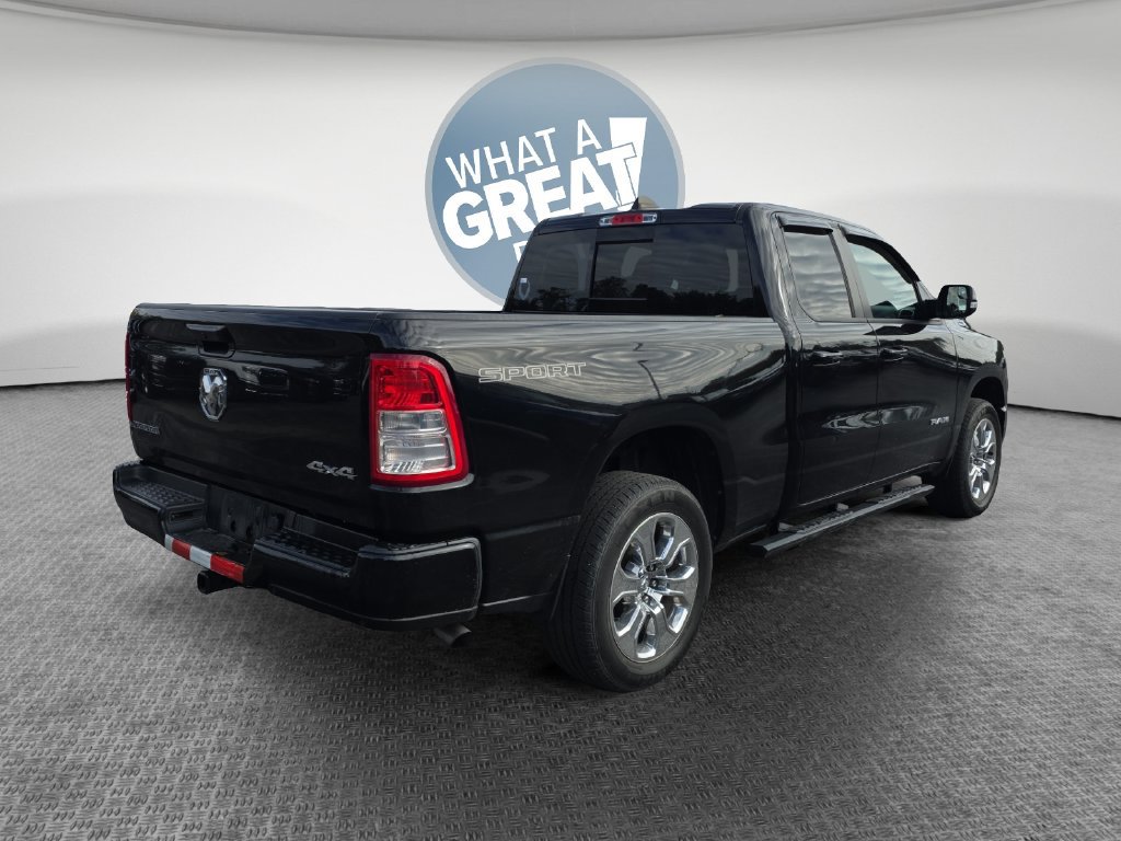 Used 2022 RAM 1500 Big Horn AWD/4WD image 3