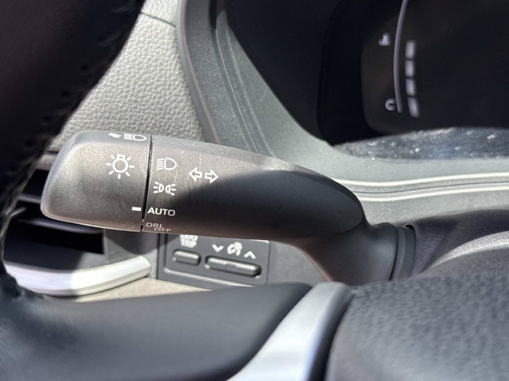Used 2025 Toyota Grand Highlander FWD image 40