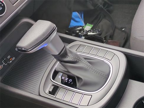 New 2026 Hyundai Kona SE image 25