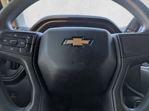 Used 2023 Chevrolet Silverado 1500 Custom image 15