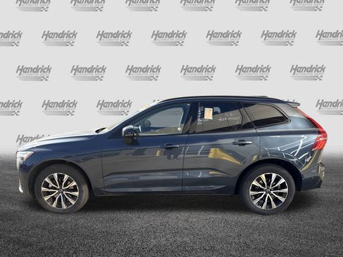 Used 2025 Volvo XC60 B5 Plus image 7