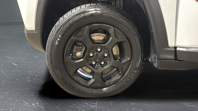 Certified 2023 Jeep Compass Trailhawk w/ Sun and Sound Group AWD/4WD image 32