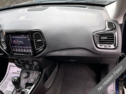 Used 2021 Jeep Compass Limited AWD/4WD image 13