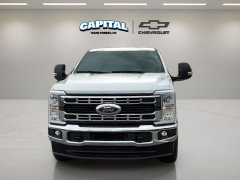 Used 2025 Ford F250 XLT AWD/4WD image 8