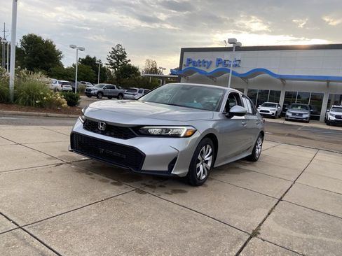 Used 2025 Honda Civic LX image 4