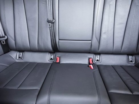 Used 2019 Audi A4 2.0T Premium image 19