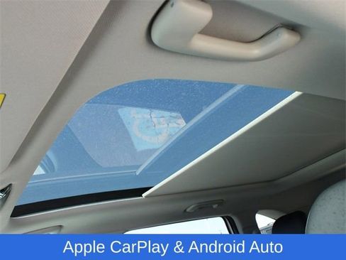 Used 2025 Kia Sorento S w/ Panoramic Sunroof Package FWD image 7