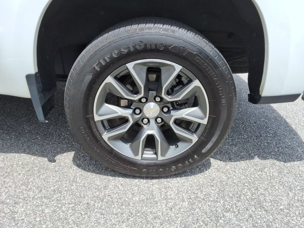 Used 2022 Chevrolet Silverado 1500 LT w/ Protection Package AWD/4WD image 13
