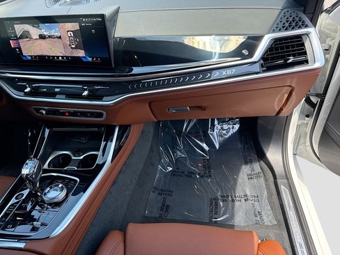New 2026 BMW ALPINA XB7 AWD/4WD image 19