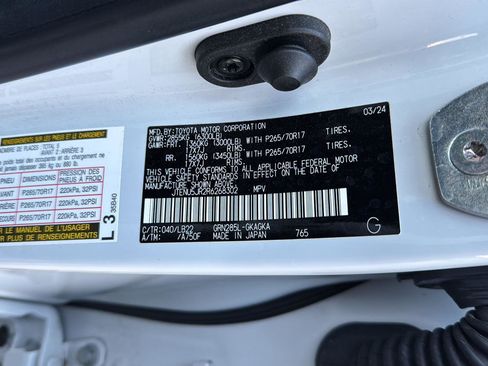 Certified 2024 Toyota 4Runner SR5 Premium image 37