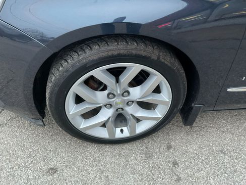Used 2014 Chevrolet Impala LTZ image 9