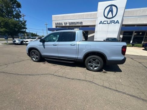Used 2023 Honda Ridgeline RTL-E image 6
