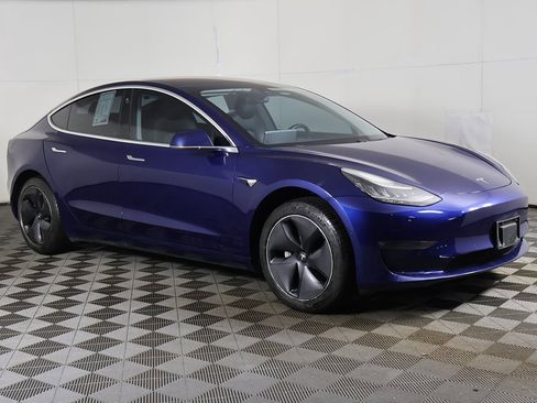Used 2018 Tesla Model 3 Long Range image 49