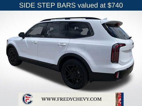 Used 2025 Kia Telluride SX X-Line AWD/4WD image 3