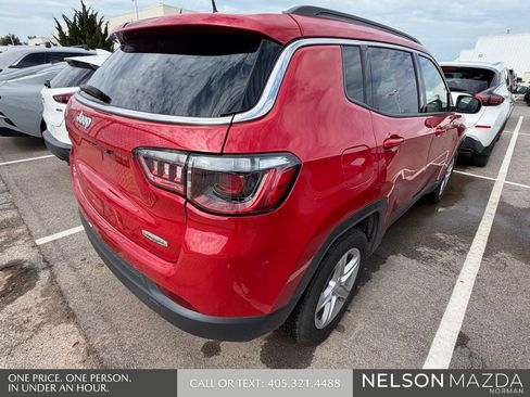Used 2023 Jeep Compass Latitude AWD/4WD image 6