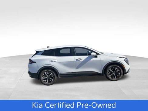 Certified 2023 Kia Sportage EX image 4