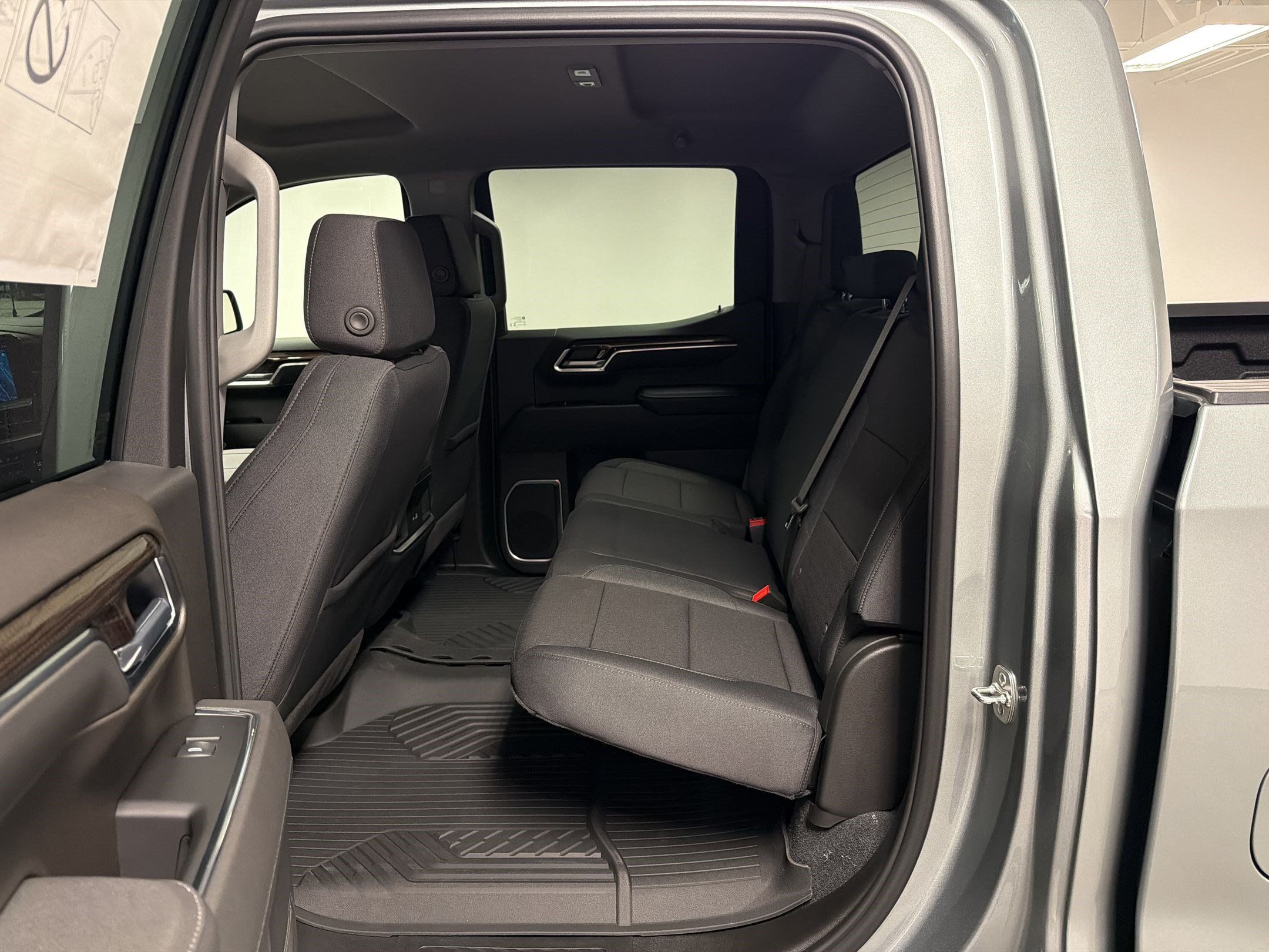New 2026 Chevrolet Silverado 1500 RST AWD/4WD image 24