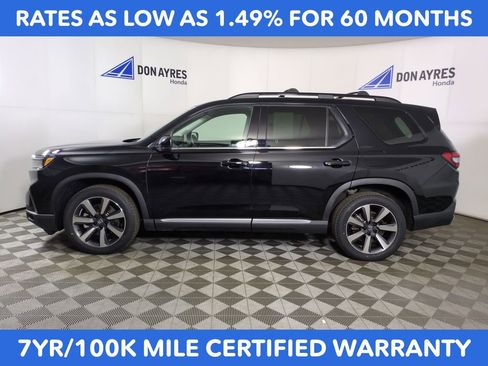 Certified 2023 Honda Pilot Elite image 2