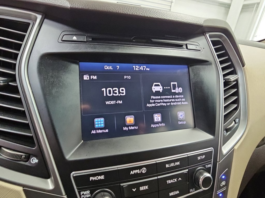 Used 2017 Hyundai Santa Fe Sport FWD image 14