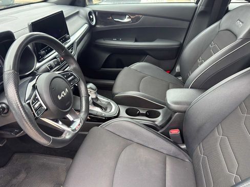 Used 2023 Kia Forte GT-Line FWD image 11