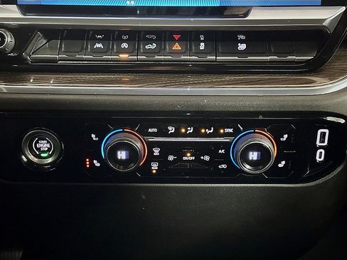 Used 2024 Chevrolet Silverado 1500 RST w/ Protection Package image 16