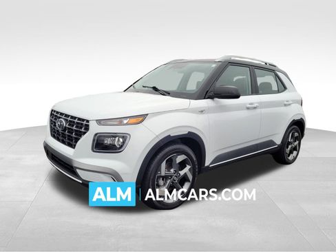 Used 2023 Hyundai Venue Limited w/ Cargo Package image 1